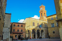 Piazza Pio II