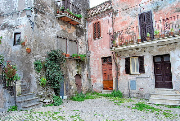 Hidden Piazza