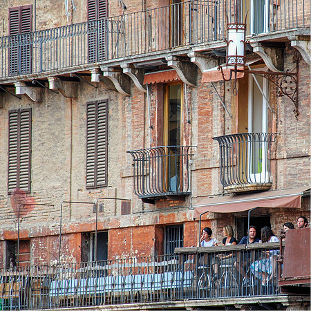 Balcony Bar